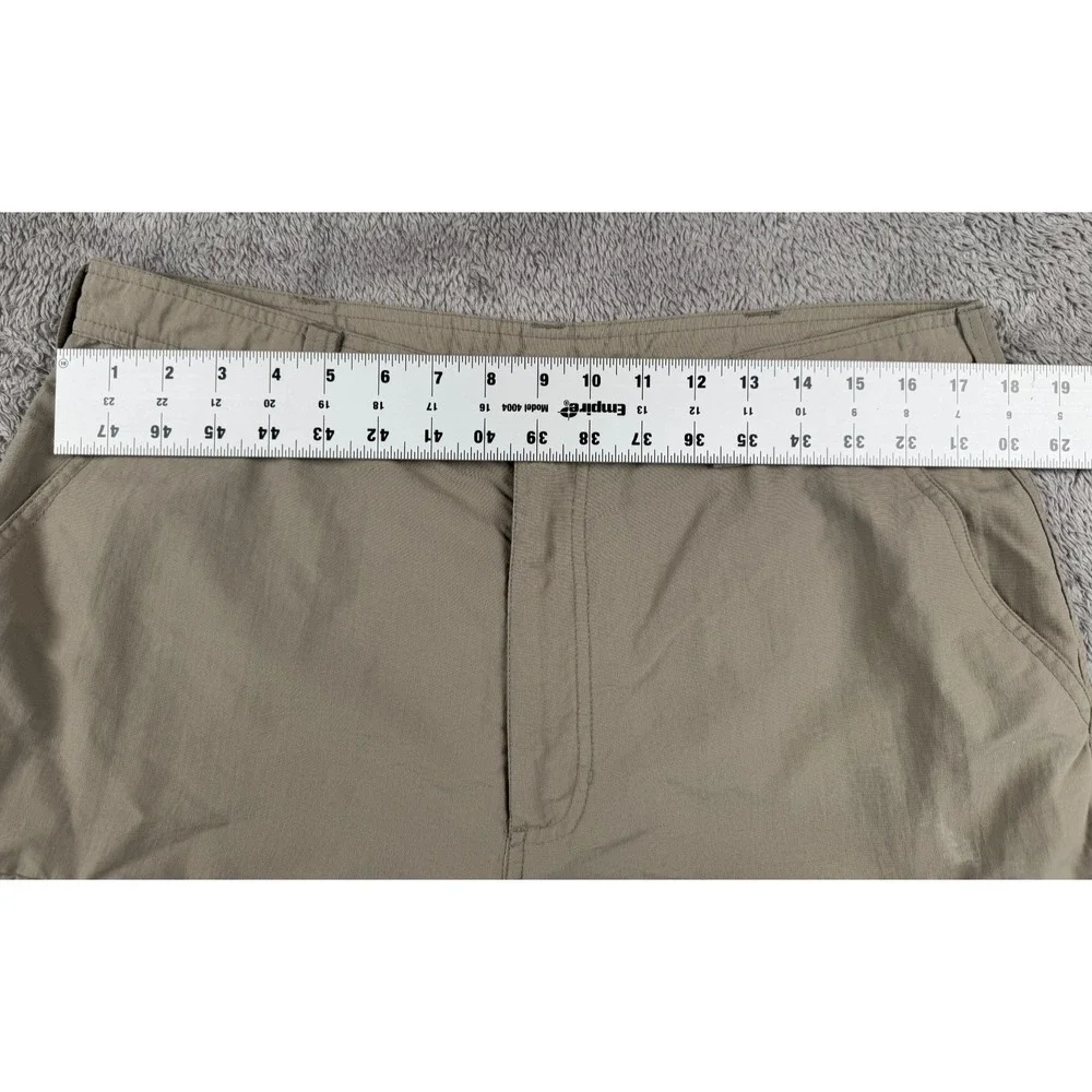 The North Face Men's Cargo Shorts Size 36 Khaki Nylon Hiking Outdoor